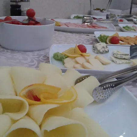 Хотел сапфир