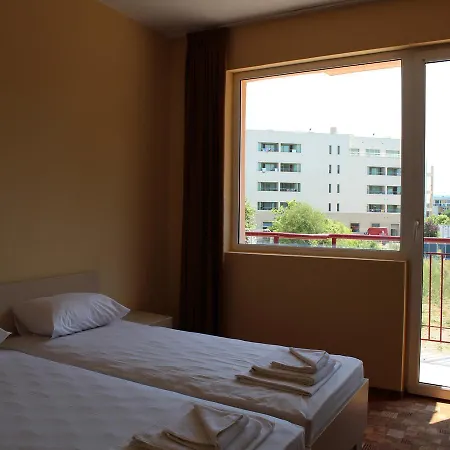 Sapphire מלון פרימורסקו